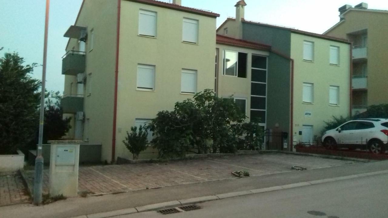 Apartamento Kamenjak Free Bikes Premantura Exterior foto